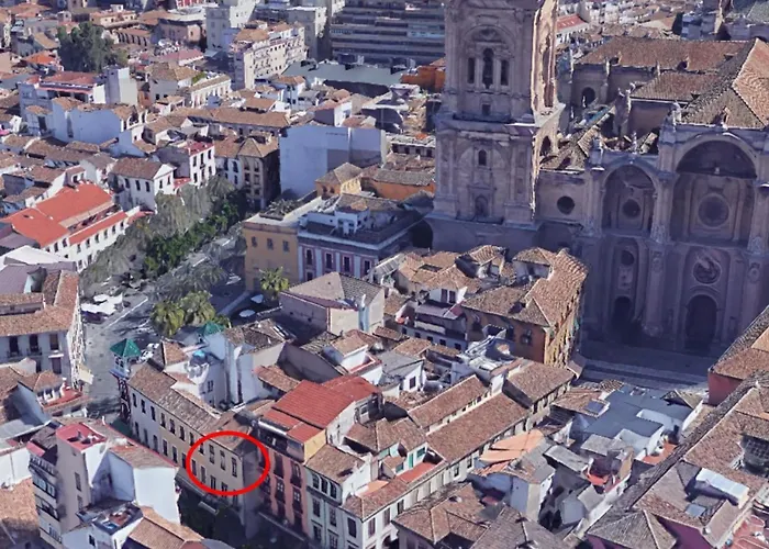 Апартаменты Chezmoihomes Catedral 1b *
