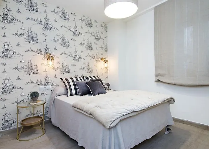 Апартаменты Chezmoihomes Catedral 1b